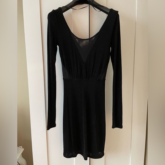 Guess Cutout Black Dress - Picture 8 of 8